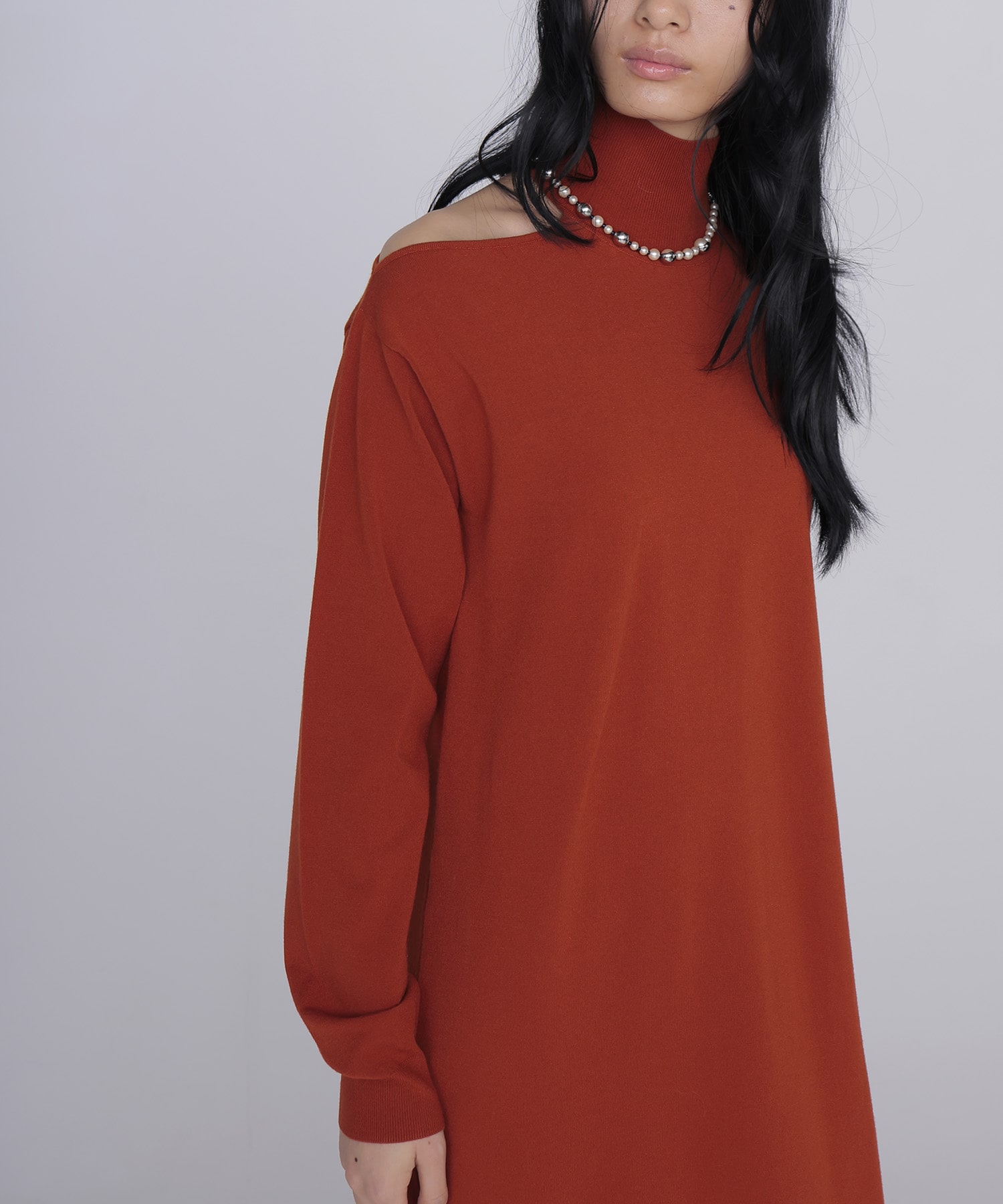 shoulder slit knit dress