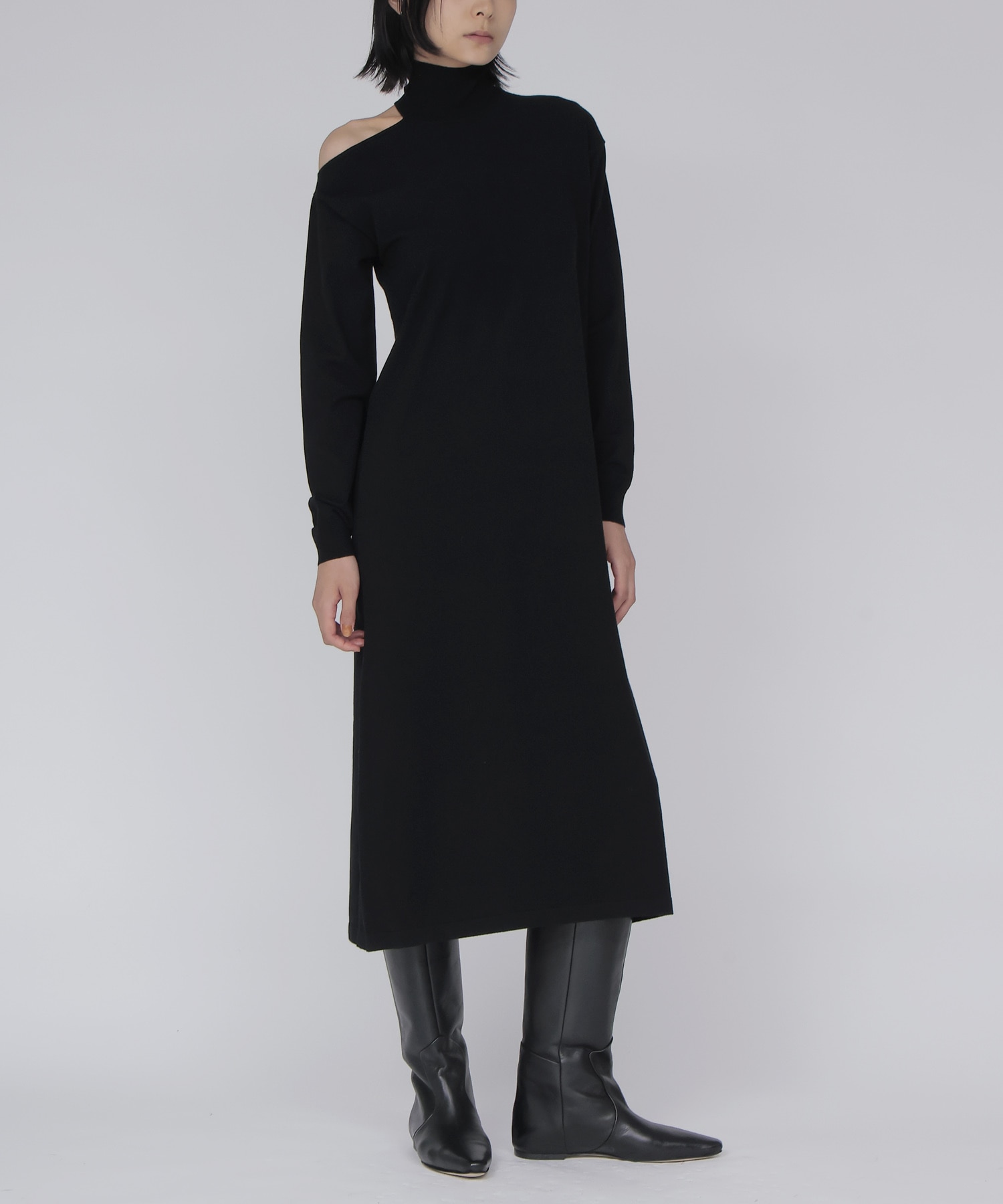 shoulder slit knit dress