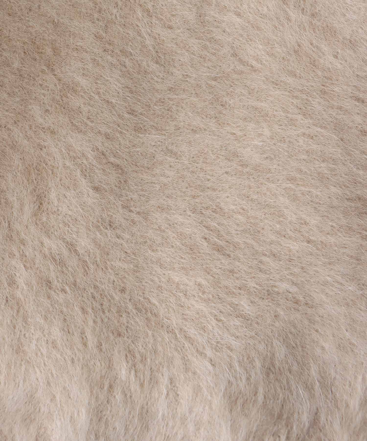 fox/ca shallow Vneck knit