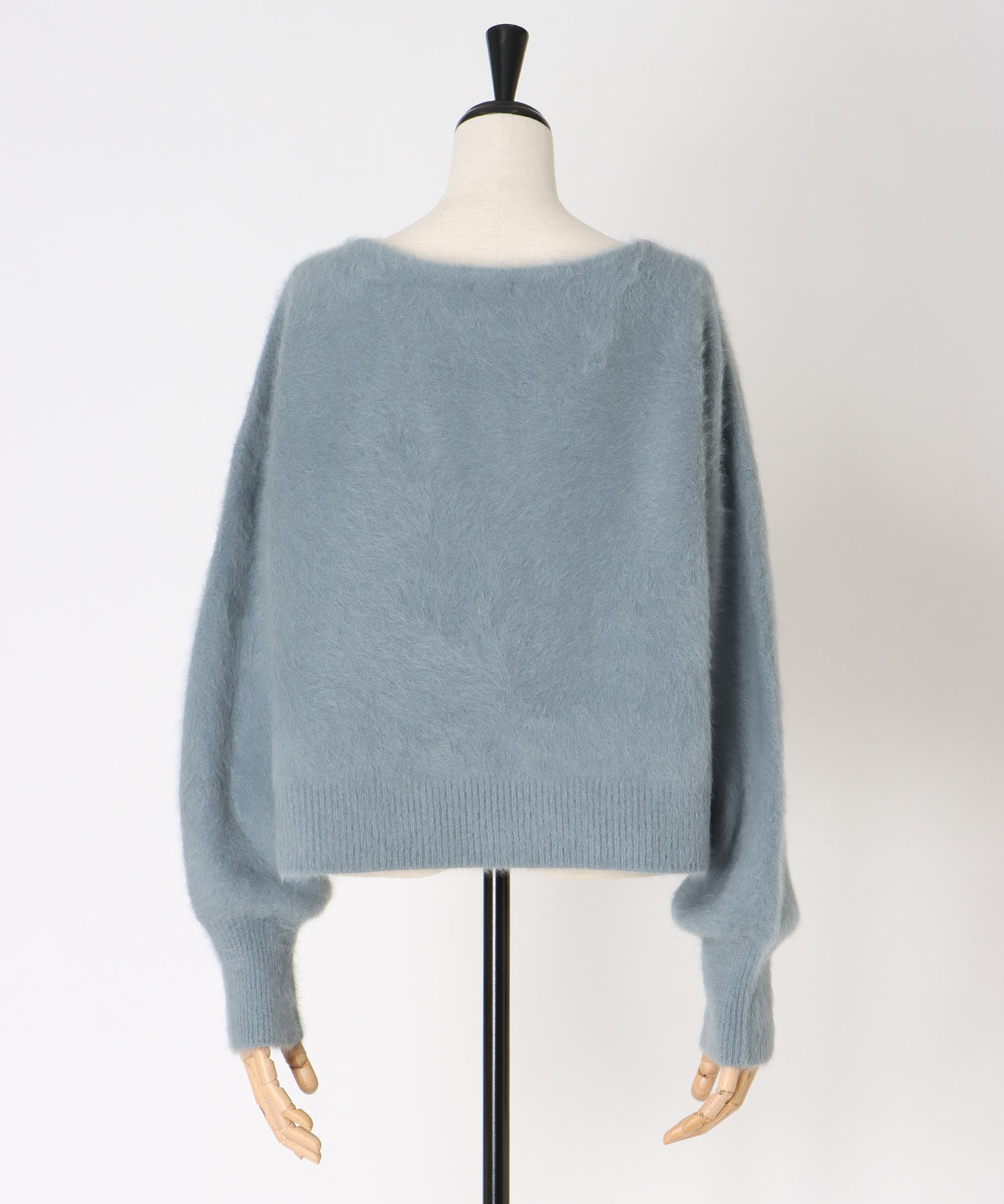 fox/ca shallow Vneck knit