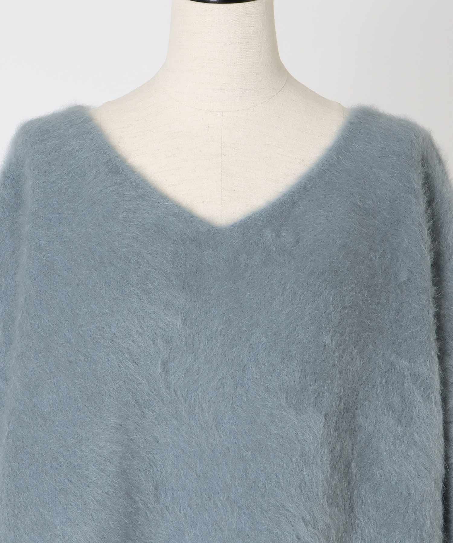 fox/ca shallow Vneck knit