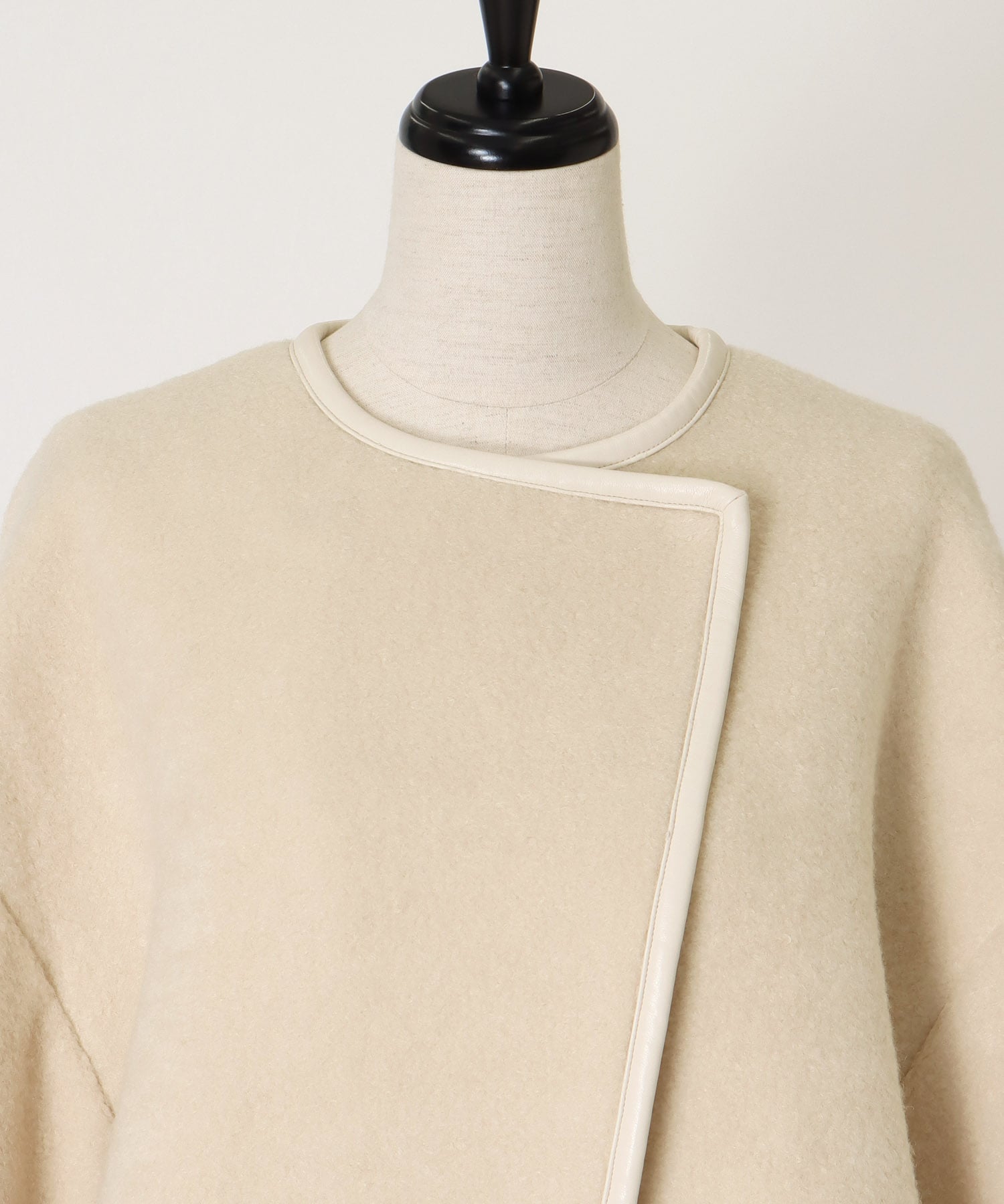 piping boa coat