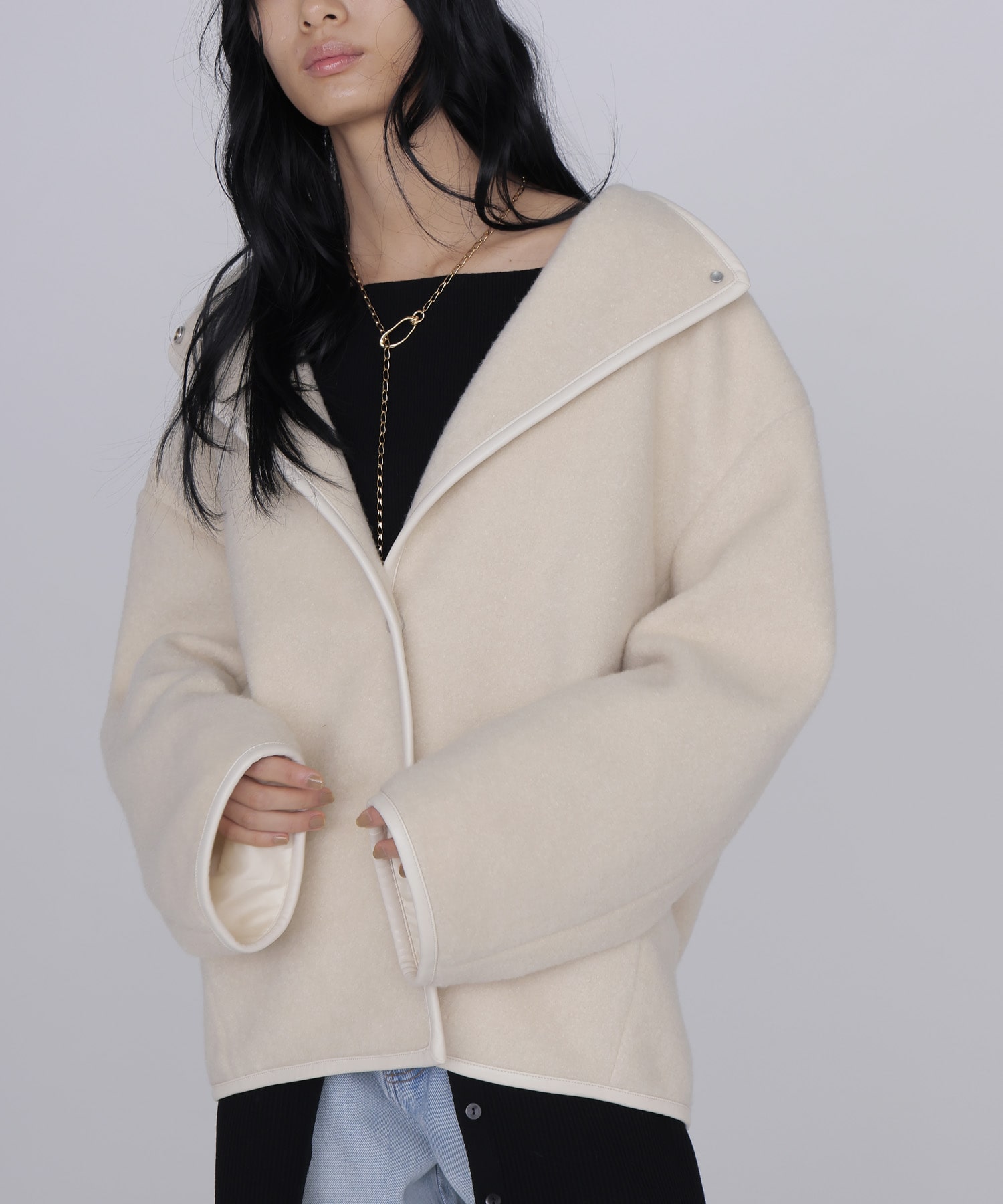piping boa coat