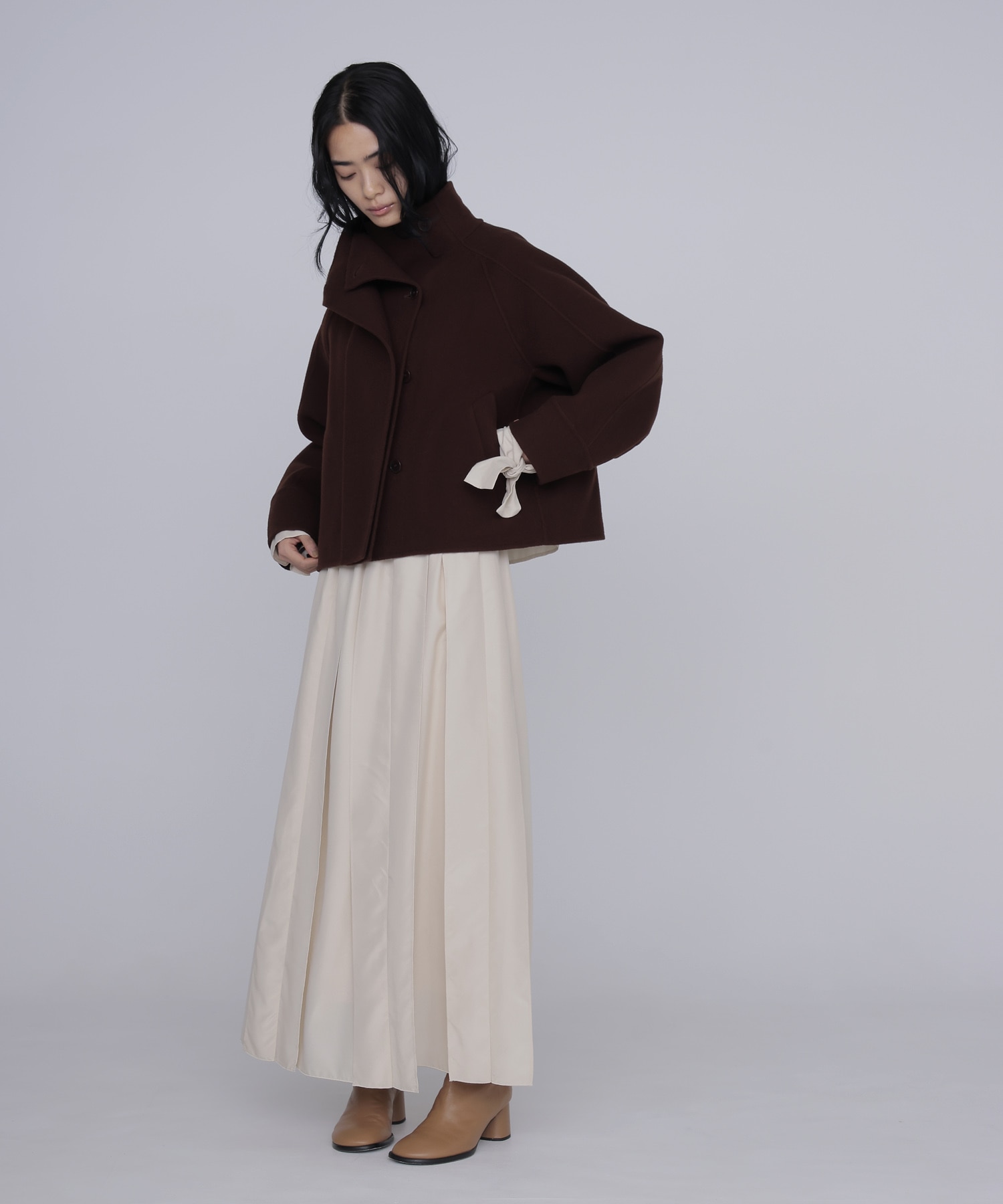 funnel neck short coat