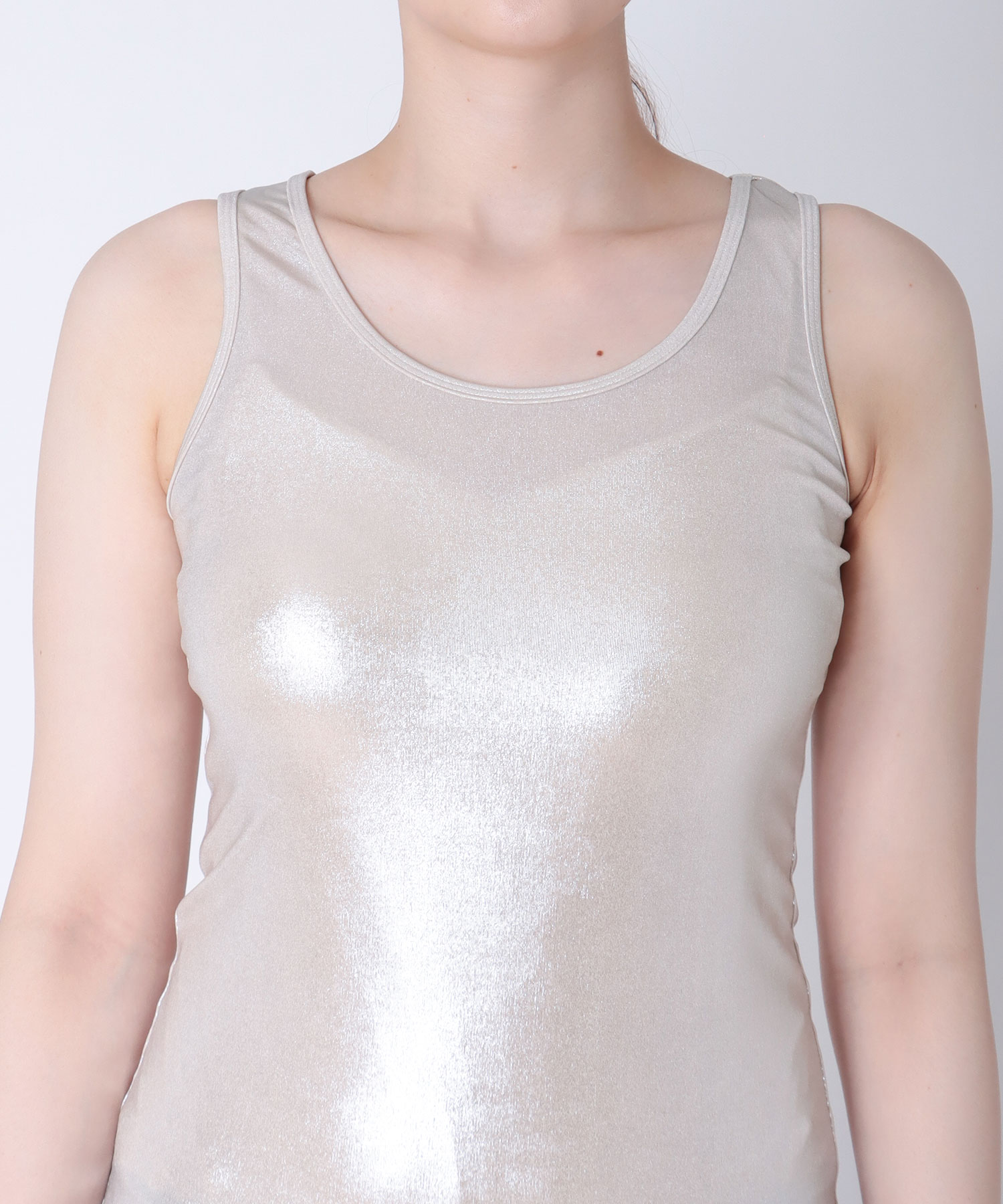 メタリックタンクトップ | AND ON JIONE STORE（アンドオン）ジオン 