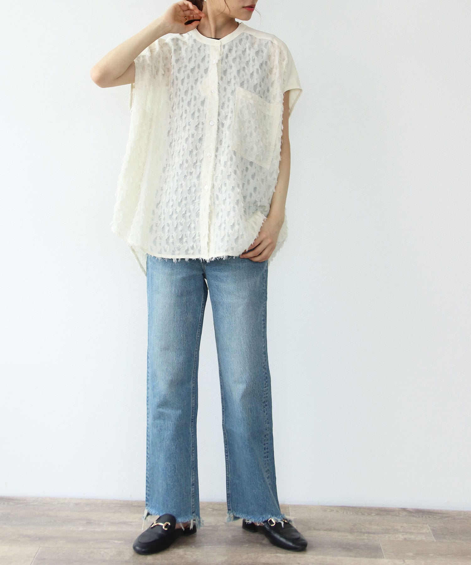 CHIGNON/シニヨン】カットジャガードシャツブラウス | AND ON JIONE 