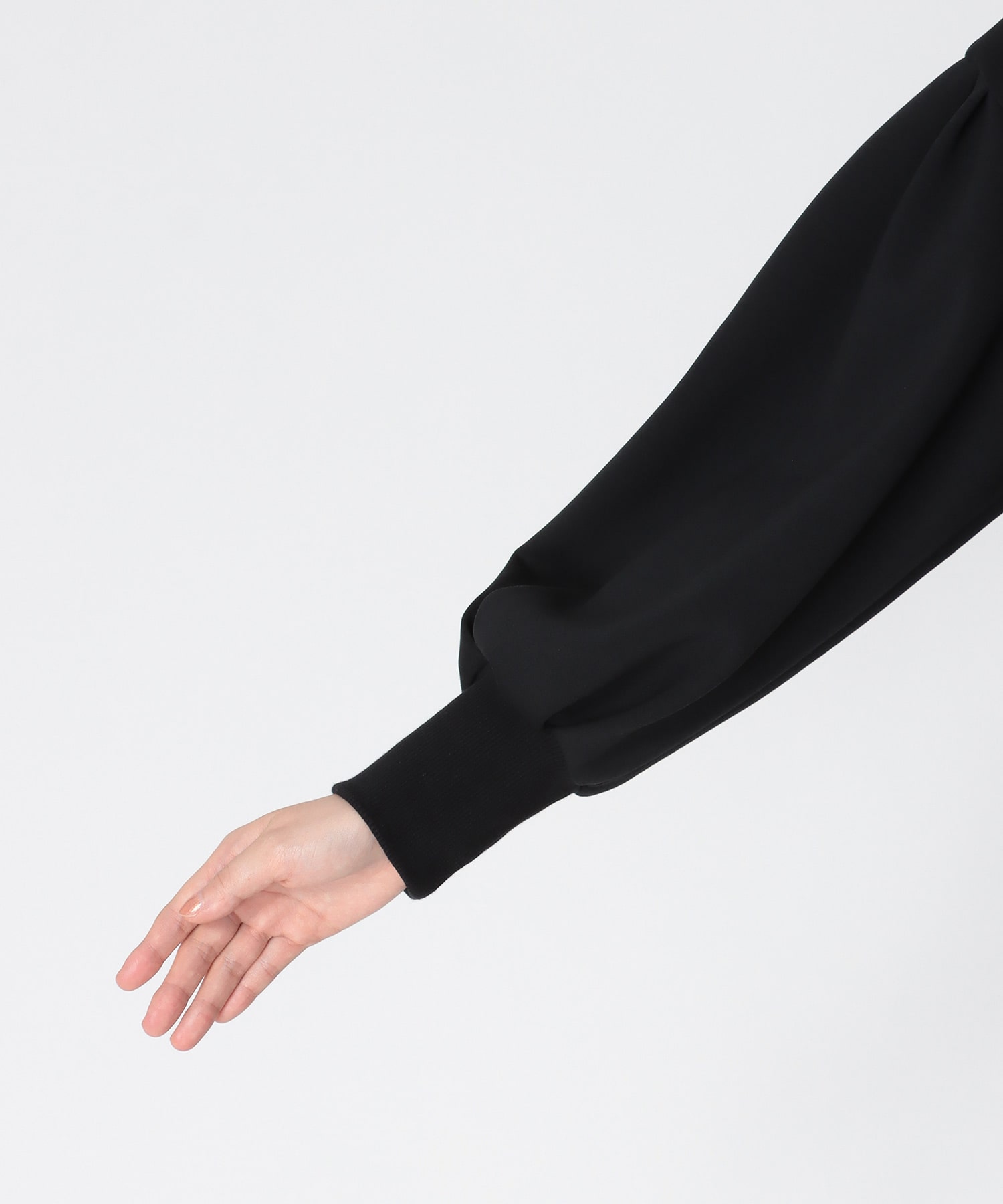 ダンボール切替ボリュームワンピース | AND ON JIONE STORE