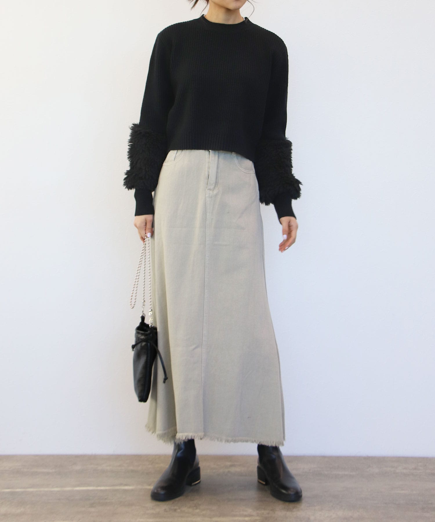 【VERSEAU/ヴェルソー】プードルファー切替えクロップドニット