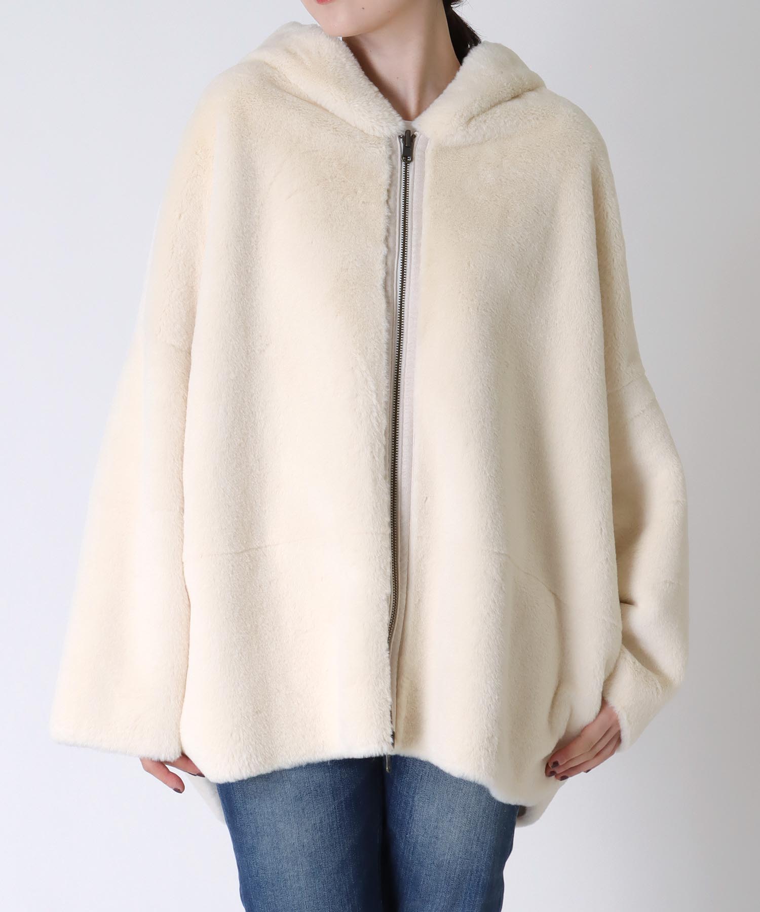 ebure エブール リバーシブルムートン 聴い ショートコート 2019