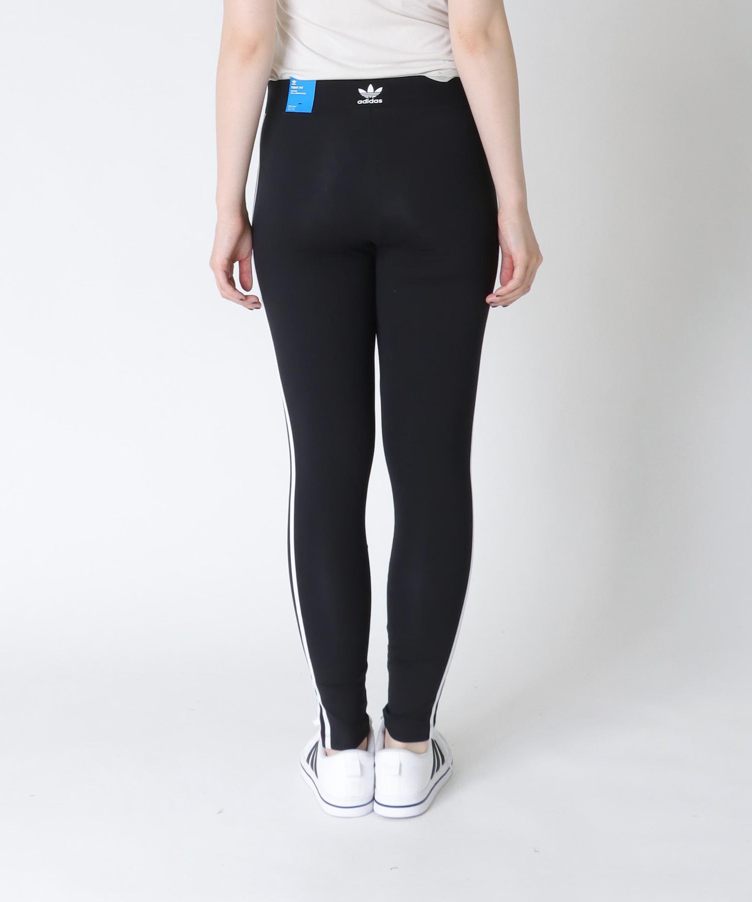 【adidas/アディダス】3 STRIPES TIGHT　/IB7383