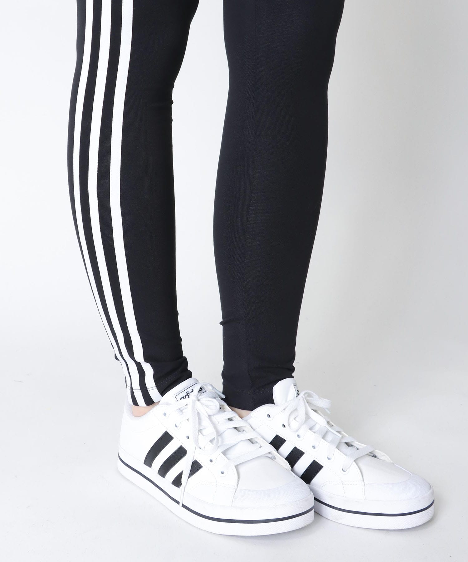 【adidas/アディダス】3 STRIPES TIGHT　/IB7383