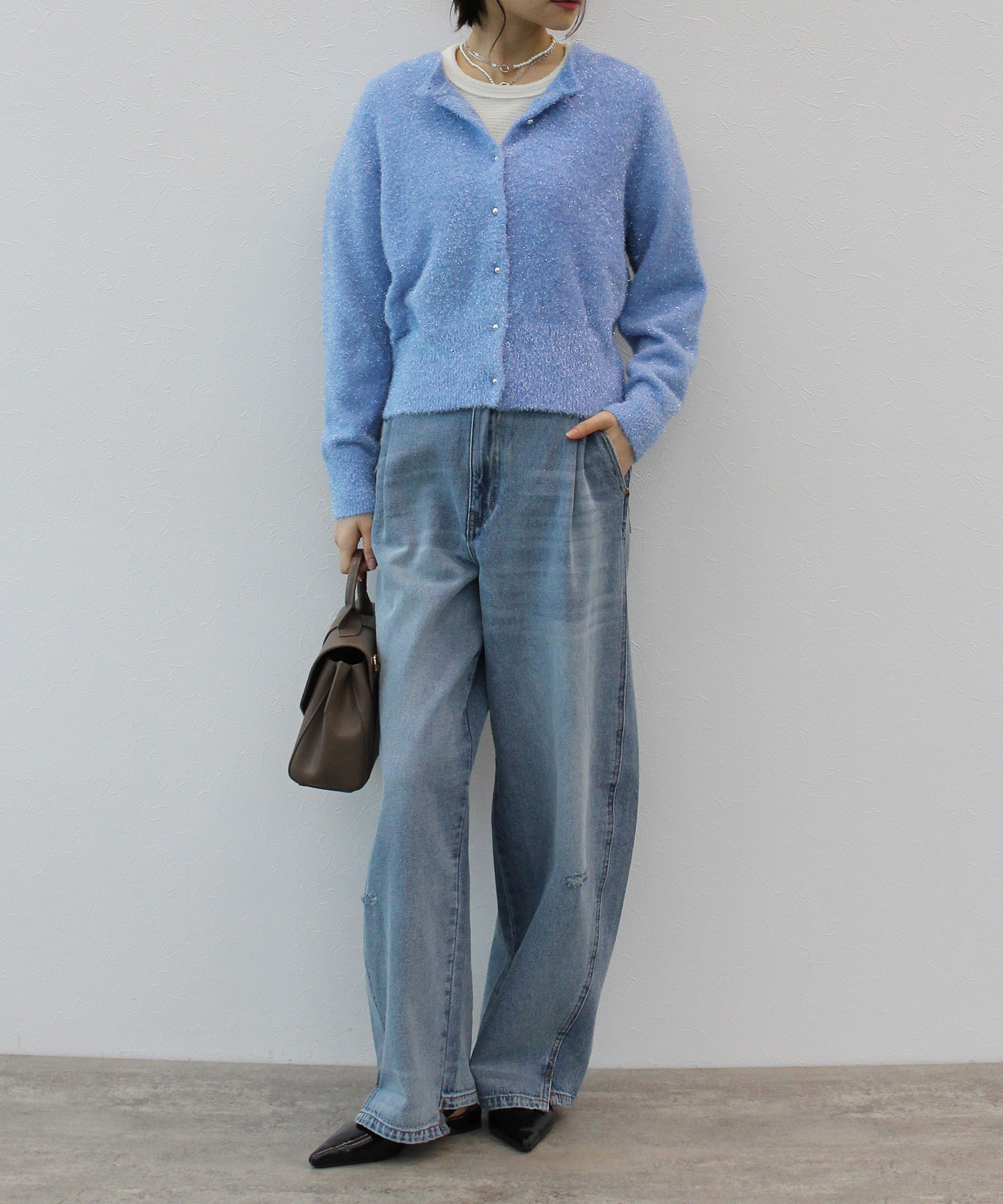 ラメフェザーニットカーディガン | AND ON JIONE STORE ラメフェザーニットカーディガン | AND ON JIONE STORE