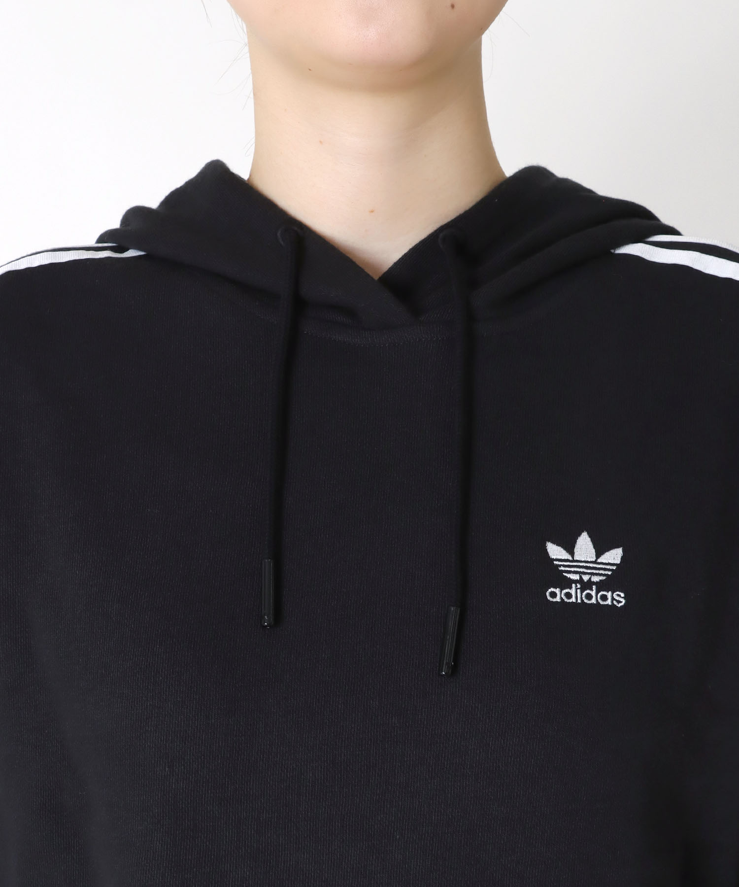 【adidas Originals/アディダスオリジナルス】スリーストライプス ショートパーカー