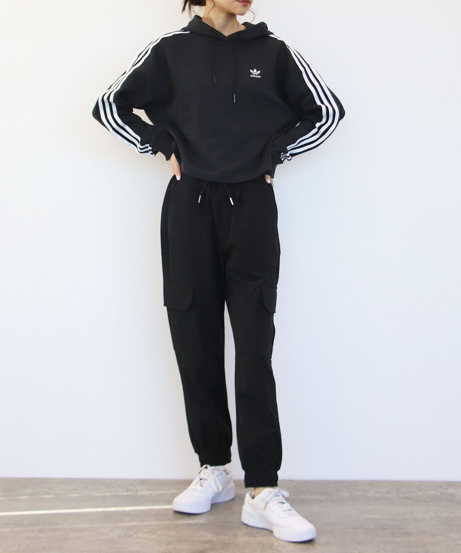 【adidas Originals/アディダスオリジナルス】スリーストライプス ショートパーカー