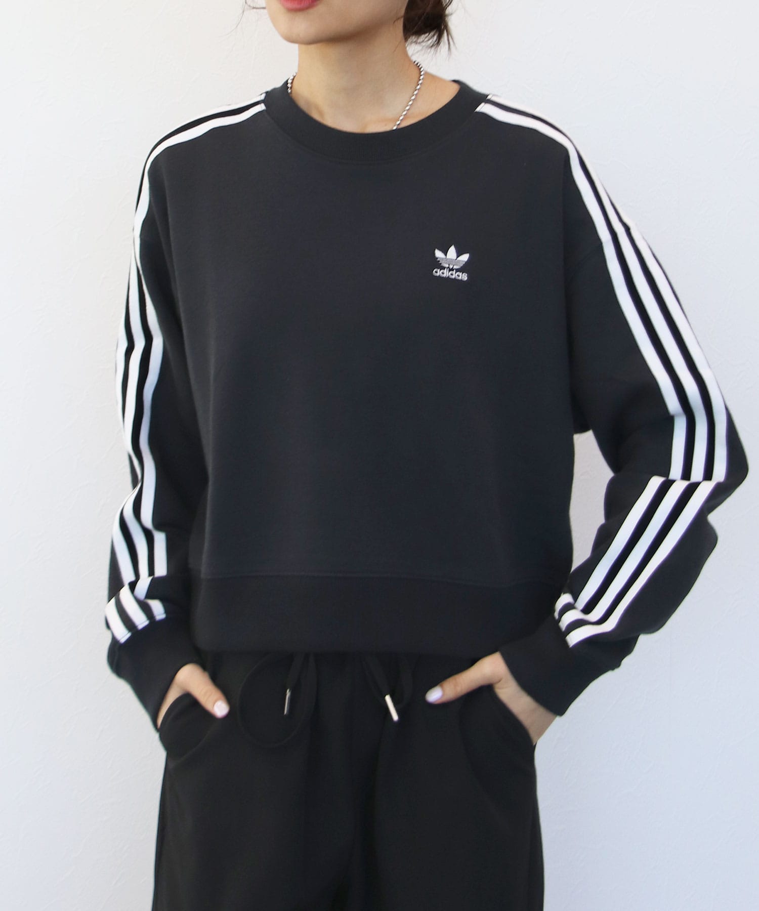 【adidas Originals/アディダスオリジナルス】クラシック スリーストライプス クルーネック