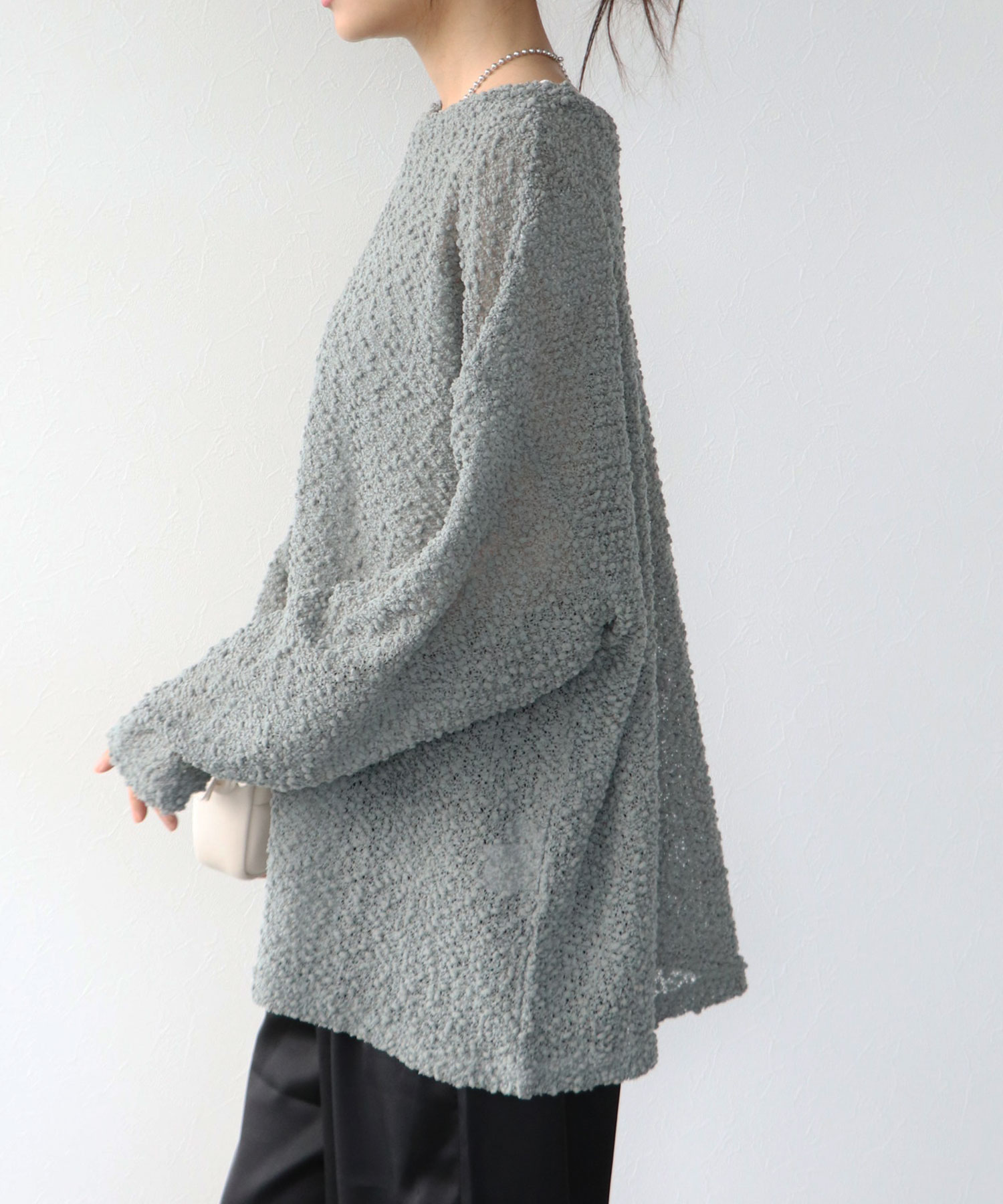 CHIGNON/シニヨン】ブークレニットソープルオーバー | AND ON JIONE 