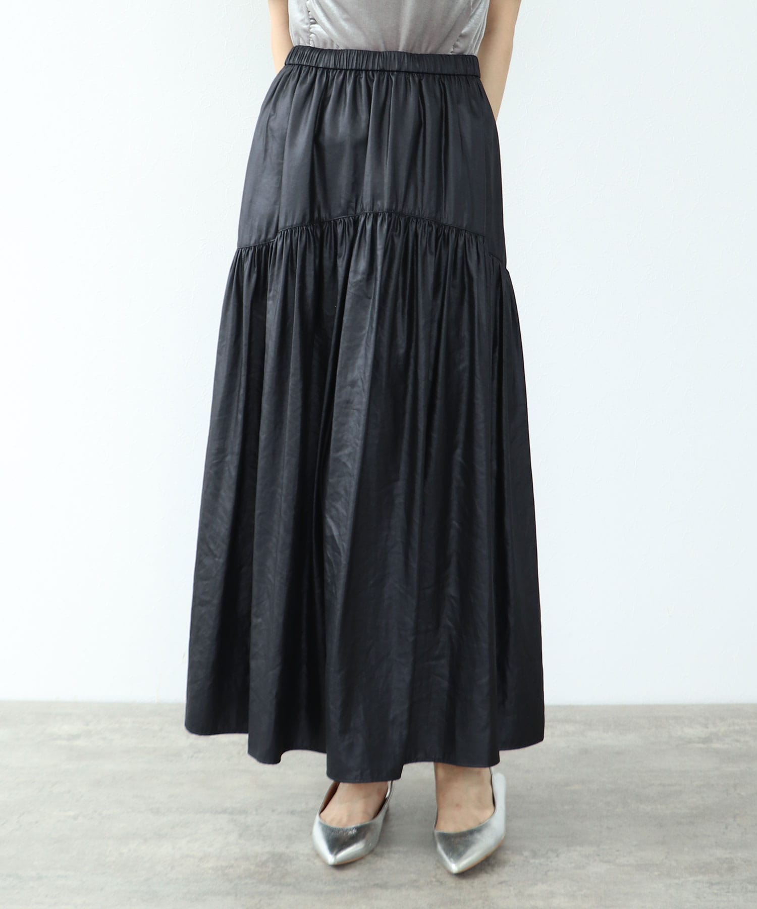レザーライク割繊ギャザースカート | AND ON JIONE STORE