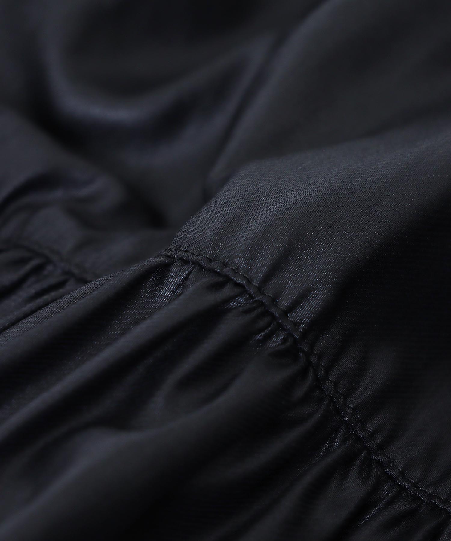 レザーライク割繊ギャザースカート | AND ON JIONE STORE