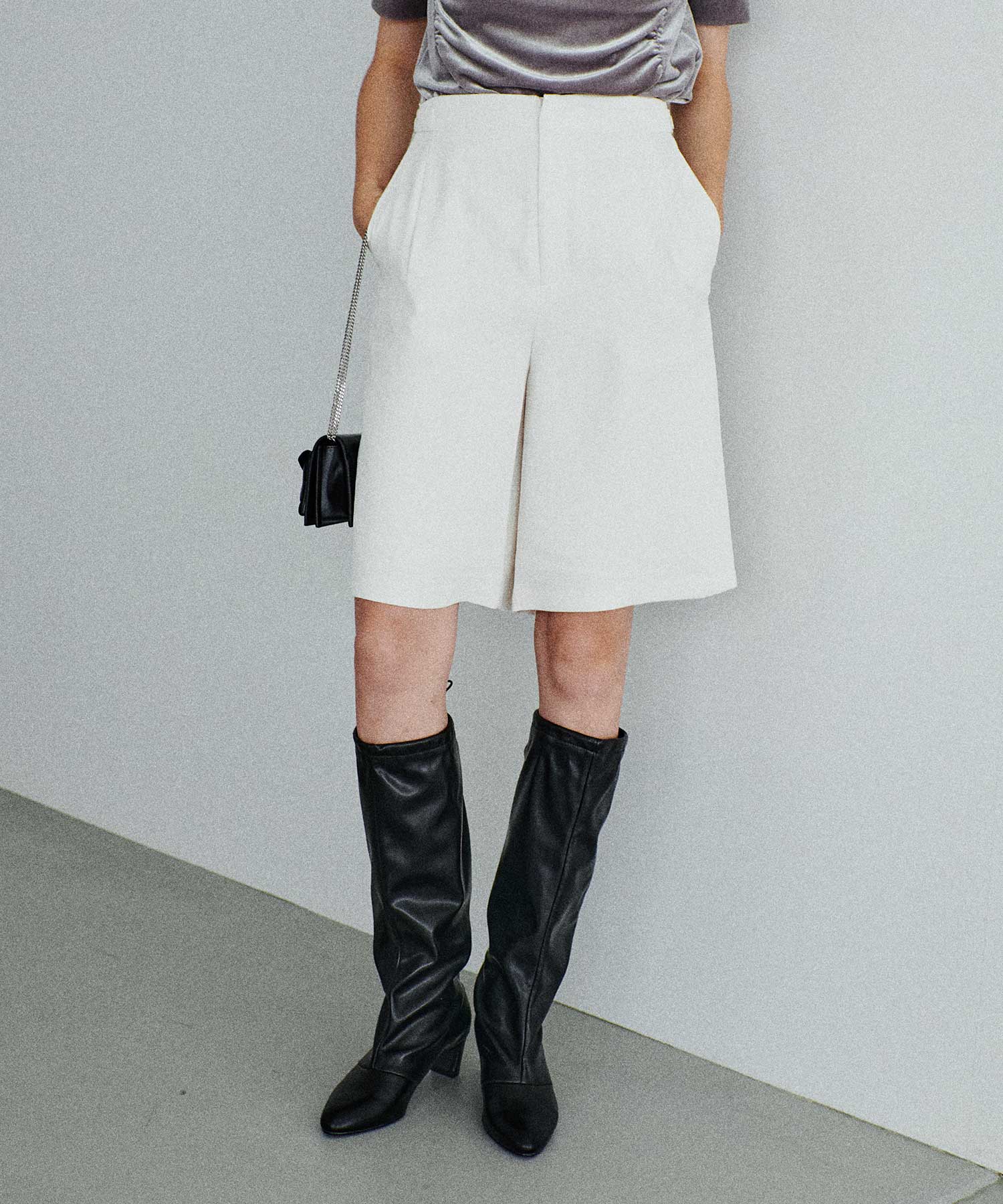 サイドボタンキュロットパンツ