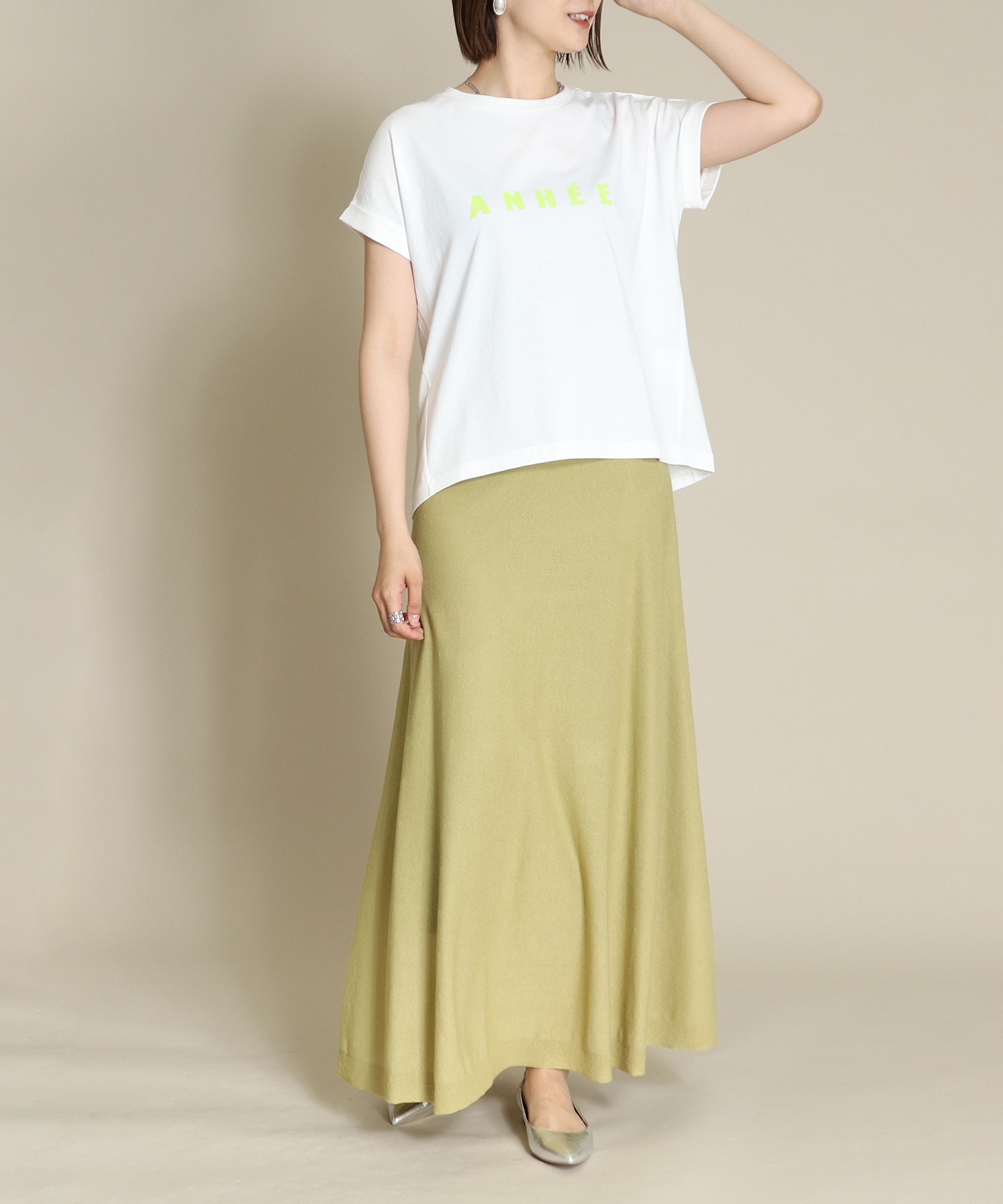 ANHEEロゴTシャツ