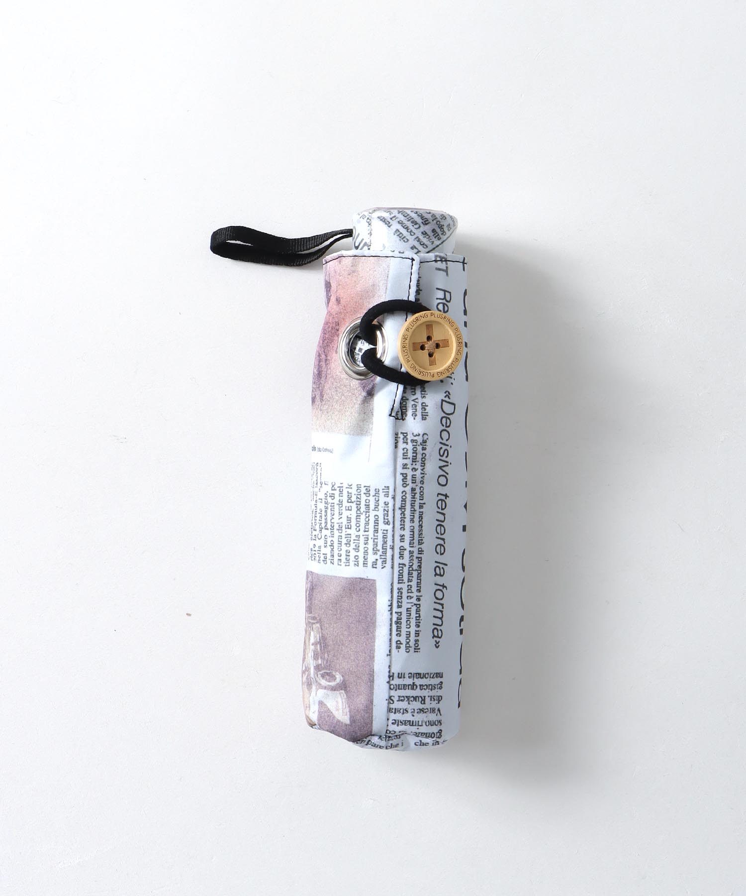 【+RING/プラスリング】ニュースペーパー柄 1級遮光折畳傘