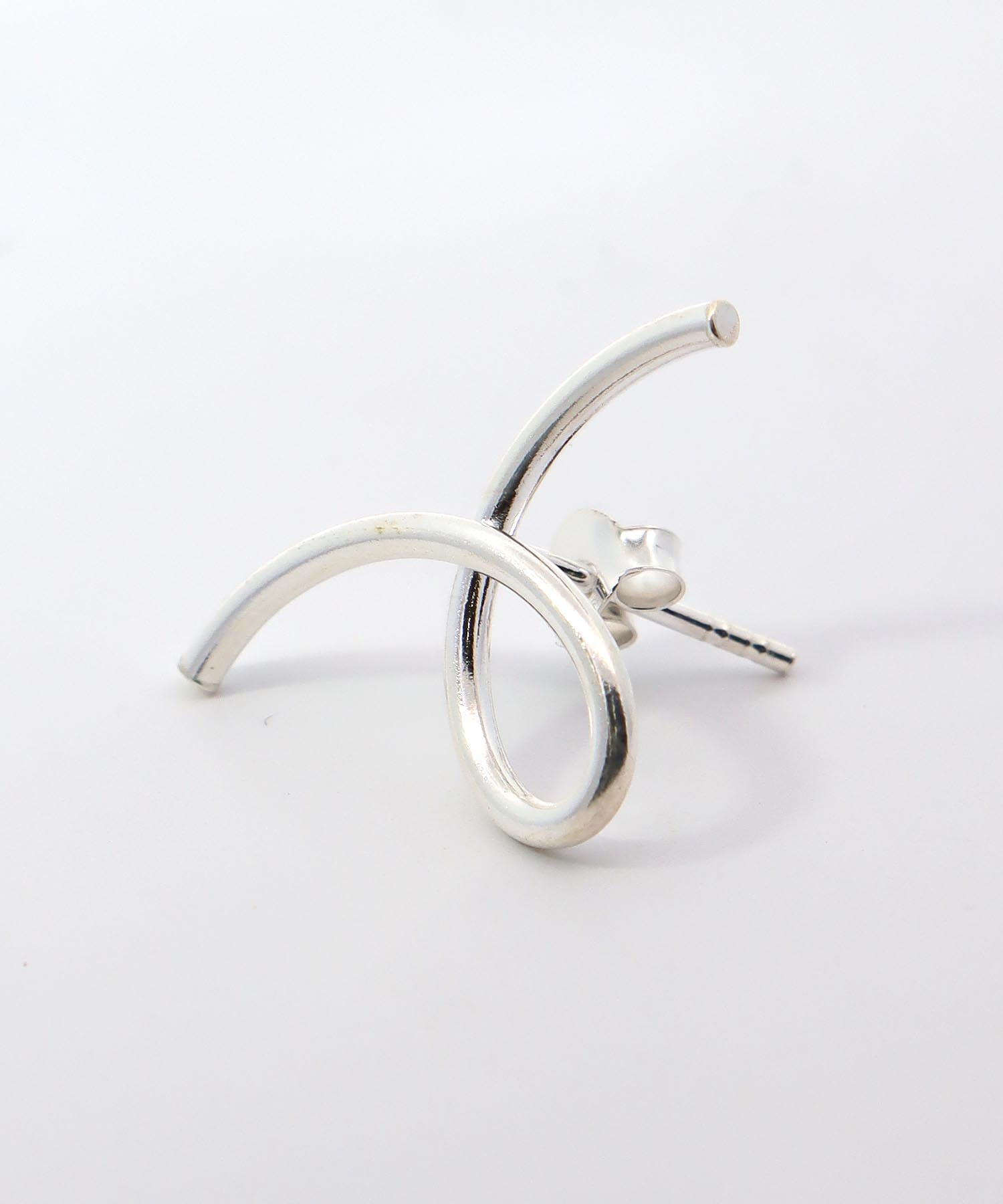 【Az/アズ】アシンメトリーピアス