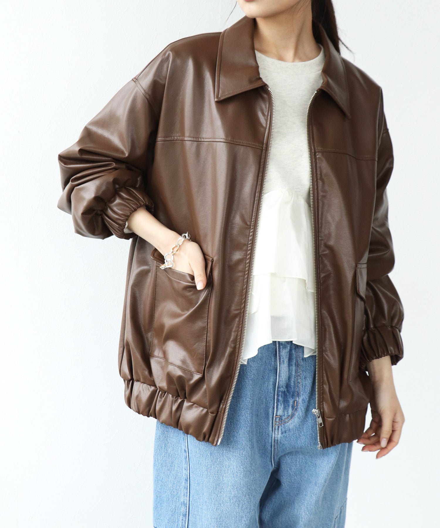 フェイクレザーブルゾン